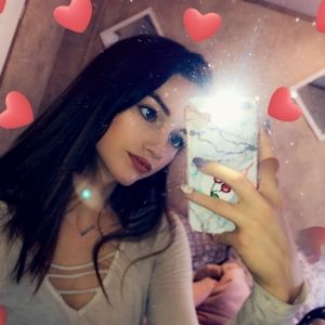 Meet your Posher, Alissa